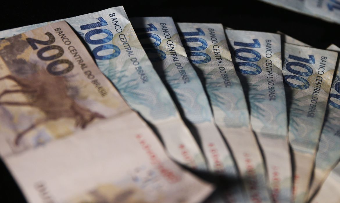 Beneficiários com NIS de final 9 recebem novo Bolsa Família Beneficiários com NIS de final 9 recebem novo Bolsa Família