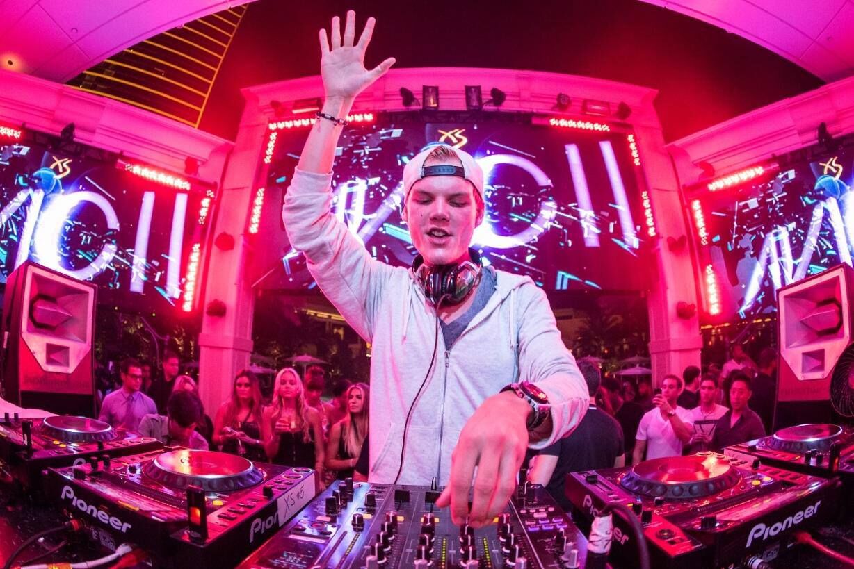 DJ Avicii morre aos 28 anos DJ Avicii morre aos 28 anos