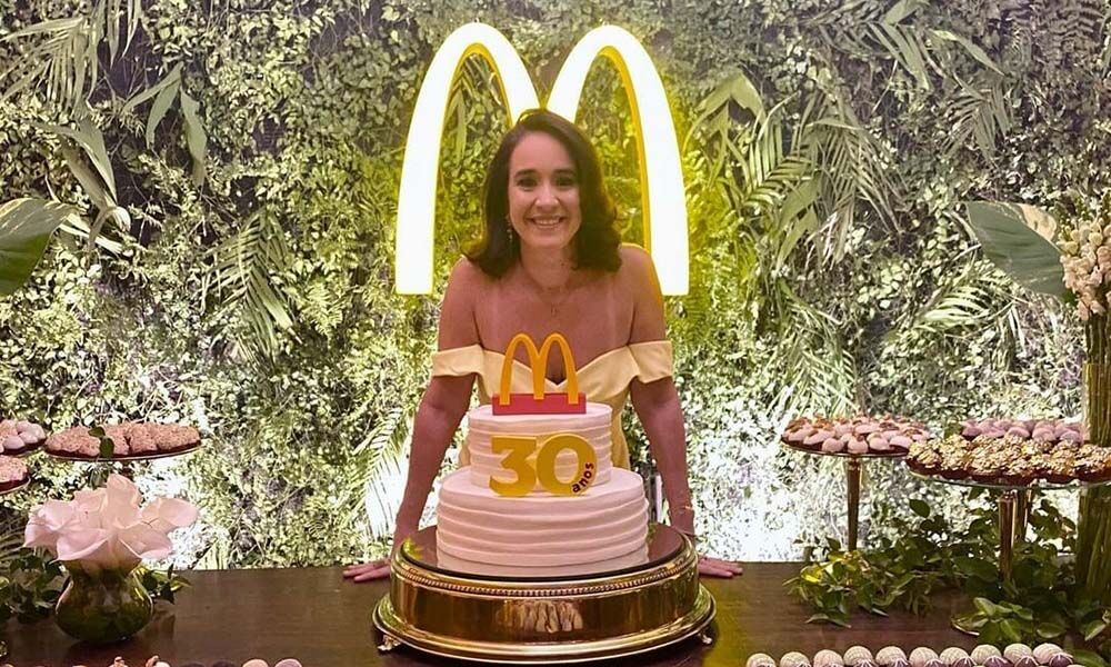 Dona do McDonald’s morre em acidente em Gravatá (PE) Dona do McDonald’s morre em acidente em Gravatá (PE)