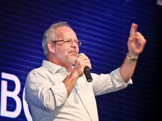 Dono nega pirâmide e elogia investigação