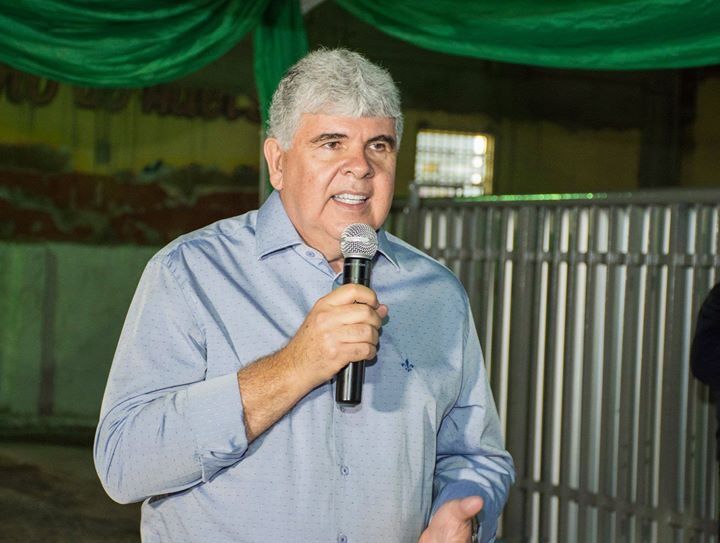 Prefeito de Itabaiana passa mal e é internado às pressas no Hospital Metropolitano