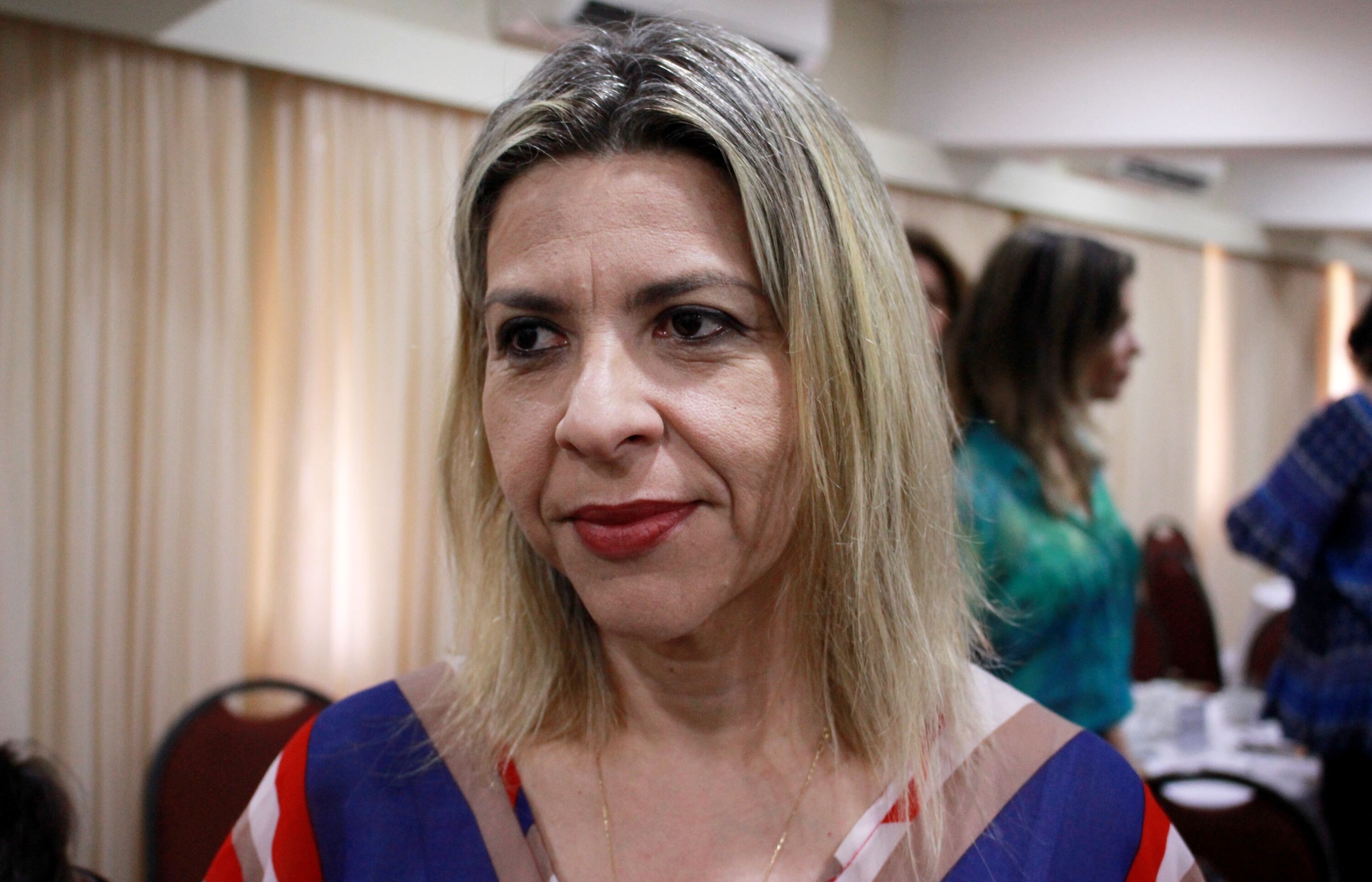 Eliza diz que 'curou' depressão de amigo dando 'bronca' e diz que crianças devem aprender a aceitar um 'não' Eliza diz que 'curou' depressão de amigo dando 'bronca' e diz que crianças devem aprender a aceitar um 'não'