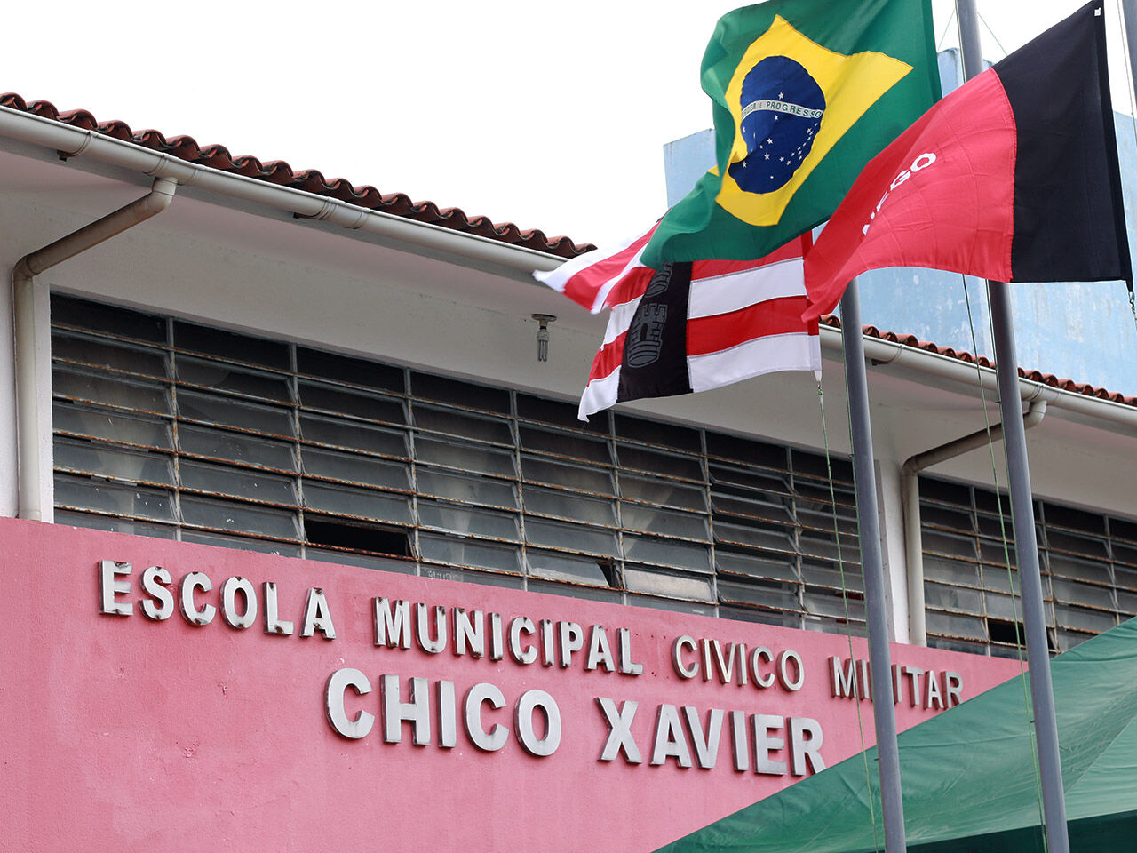 Secretaria de Educação de João Pessoa deve definir continuação de escola cívico-militar após encontro com comunidade escolar