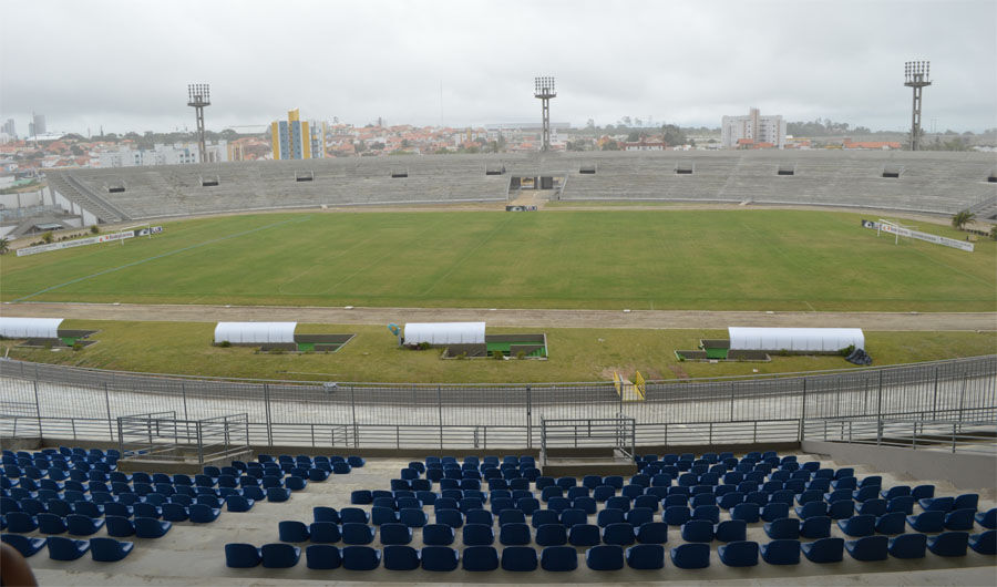 PM rebate Treze e afirma que 90% do estádio Amigão terá torcida mandante Estádio Amigão, casa do Treze.
