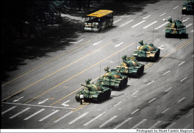 EUA pressionam China a libertar presos por protestos da Praça da Paz Celestial EUA pressionam China a libertar presos por protestos da Praça da Paz Celestial