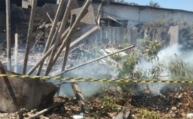 Após explosão de caldeira, fábrica de doces é interditada em Sousa Após explosão de caldeira, fábrica de doces é interditada em Sousa