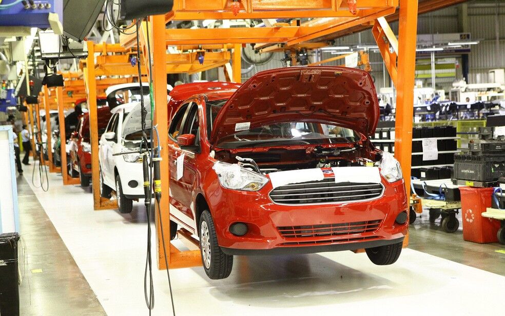Ford encerra a produção de veículos no Brasil Ford encerra a produção de veículos no Brasil