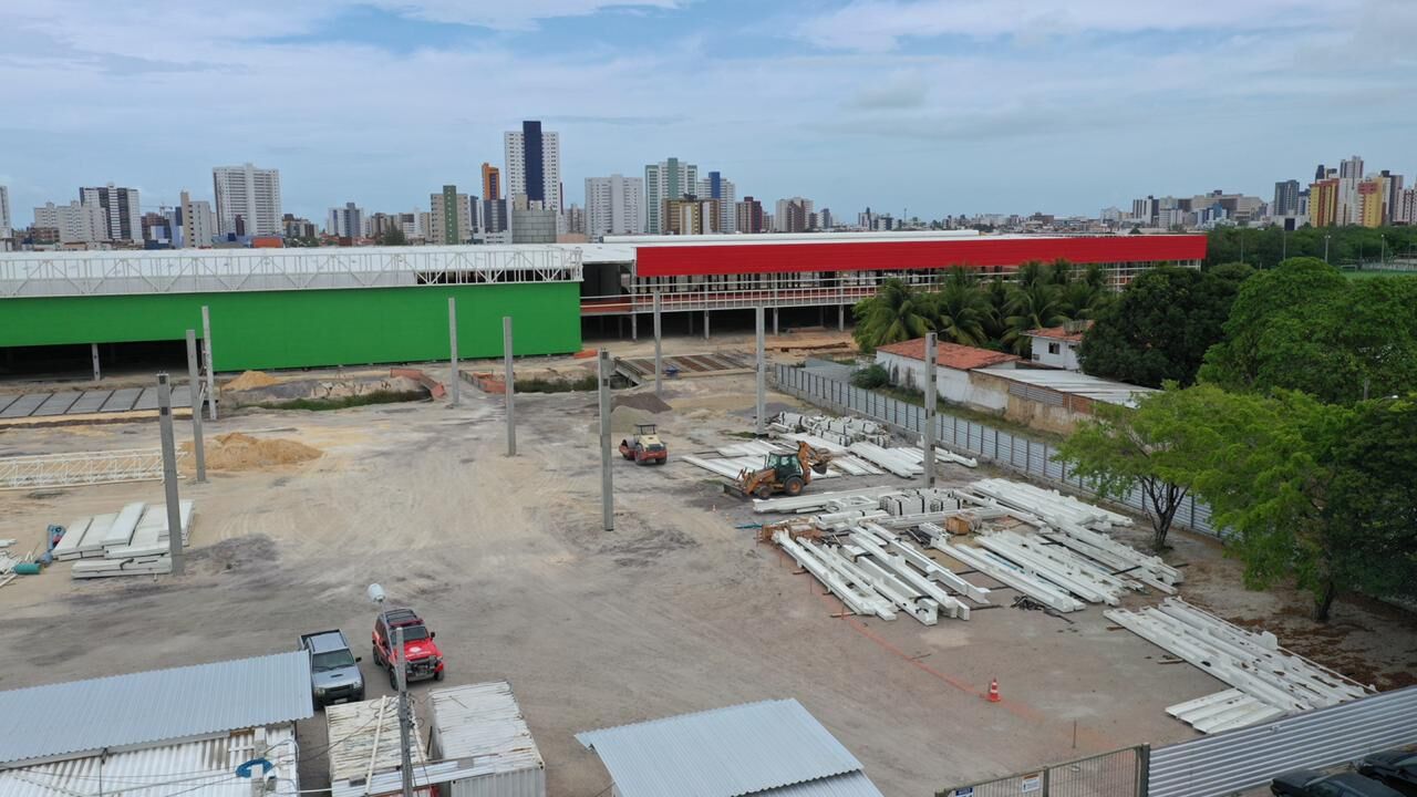 Trabalhador morre após desabamento de barreira em obra de home center, na BR-230 Trabalhador morre após desabamento de barreira em obra de home center, na BR-230