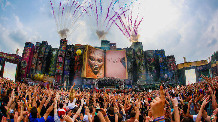 Festival de música eletrônica Tomorrowland terá edição no interior de SP em 2015 Festival de música eletrônica Tomorrowland terá edição no interior de SP em 2015