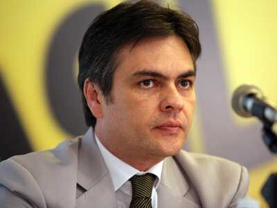 Ficha Limpa e posse de Cássio Cunha Lima são os assuntos pendentes desta segunda-feira Ficha Limpa e posse de Cássio Cunha Lima são os assuntos pendentes desta segunda-feira