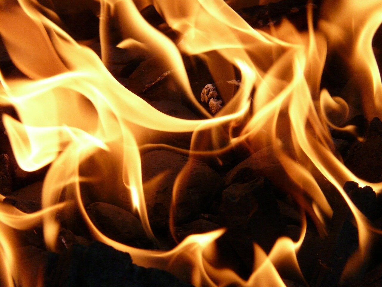 Incêndio destrói fábrica no Sertão da Paraíba Incêndio destrói fábrica no Sertão da Paraíba