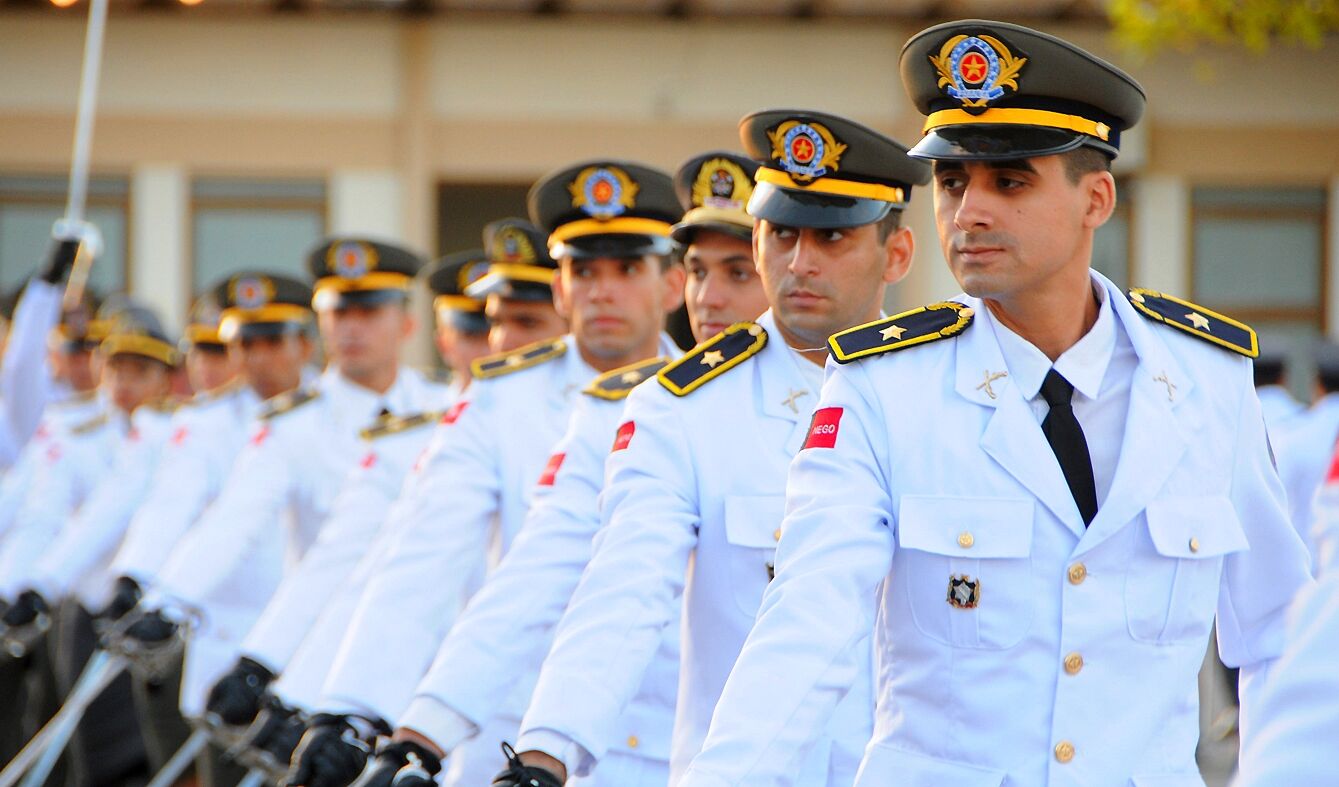 CFO da Polícia Militar tem limite de idade ampliado e em 2019 deixará de ser de nível médio CFO da Polícia Militar tem limite de idade ampliado e em 2019 deixará de ser de nível médio