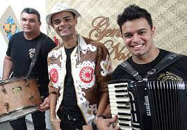 Dia Nacional do Forró celebra raiz do gênero que une sanfona, triângulo e zabumba Dia Nacional do Forró celebra raiz do gênero que une sanfona, triângulo e zabumba