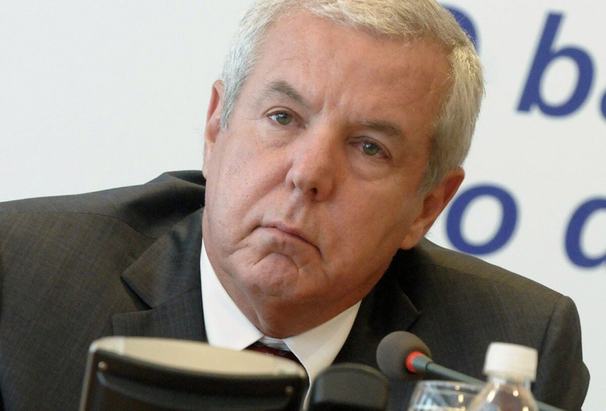 Incerteza política afasta investidor, diz presidente do Banrisul Incerteza política afasta investidor, diz presidente do Banrisul