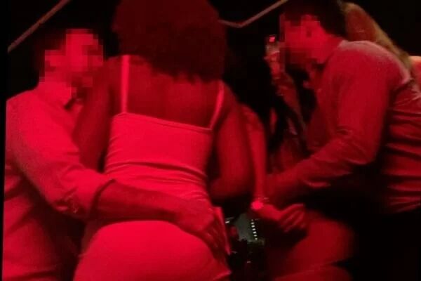 Casa de prostituição fica lotada em dia de encontro de prefeitos em Brasília Casa de prostituição fica lotada em dia de encontro de prefeitos em Brasília