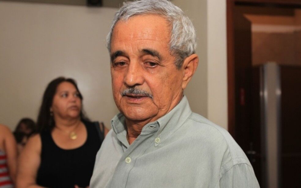 Morre Francisco Camargo, pai dos sertanejos Zezé e Luciano Morre Francisco Camargo, pai dos sertanejos Zezé e Luciano