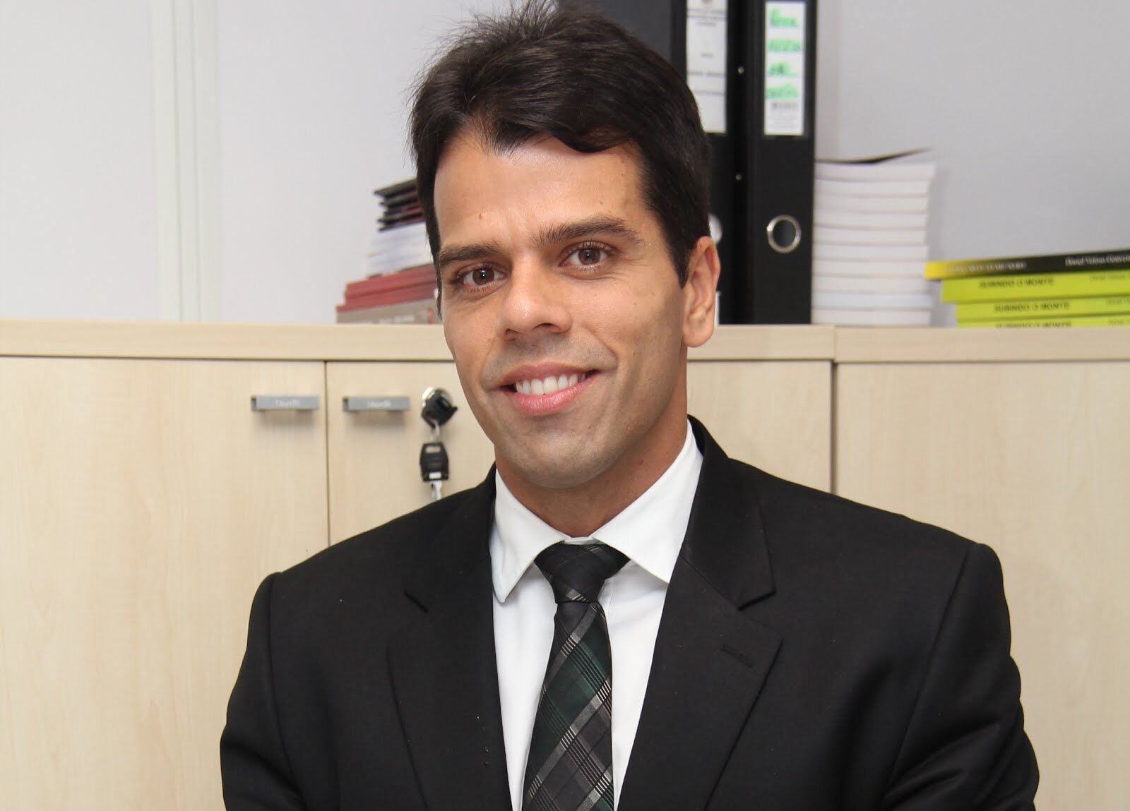 Sancionado título de cidadão paraibano ao promotor Francisco Seráphico Ferraz da Nóbrega Filho Sancionado título de cidadão paraibano ao promotor Francisco Seráphico Ferraz da Nóbrega Filho