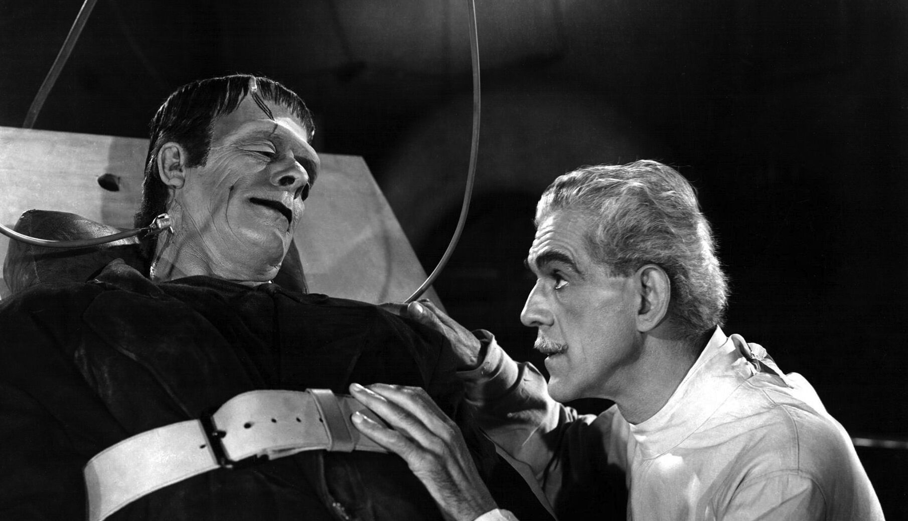 Primeira versão de Frankenstein é lançada pela primeira vez no Brasil Primeira versão de Frankenstein é lançada pela primeira vez no Brasil