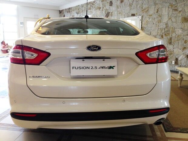 Fusion 2.5 flex chega ao Brasil por R$ 92.990 Fusion 2.5 flex chega ao Brasil por R$ 92.990