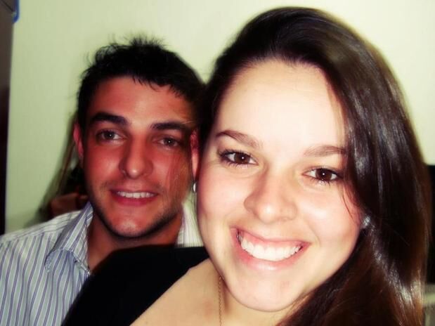 Garota que desistiu de ir à Boate Kiss morre em acidente Garota que desistiu de ir à Boate Kiss morre em acidente