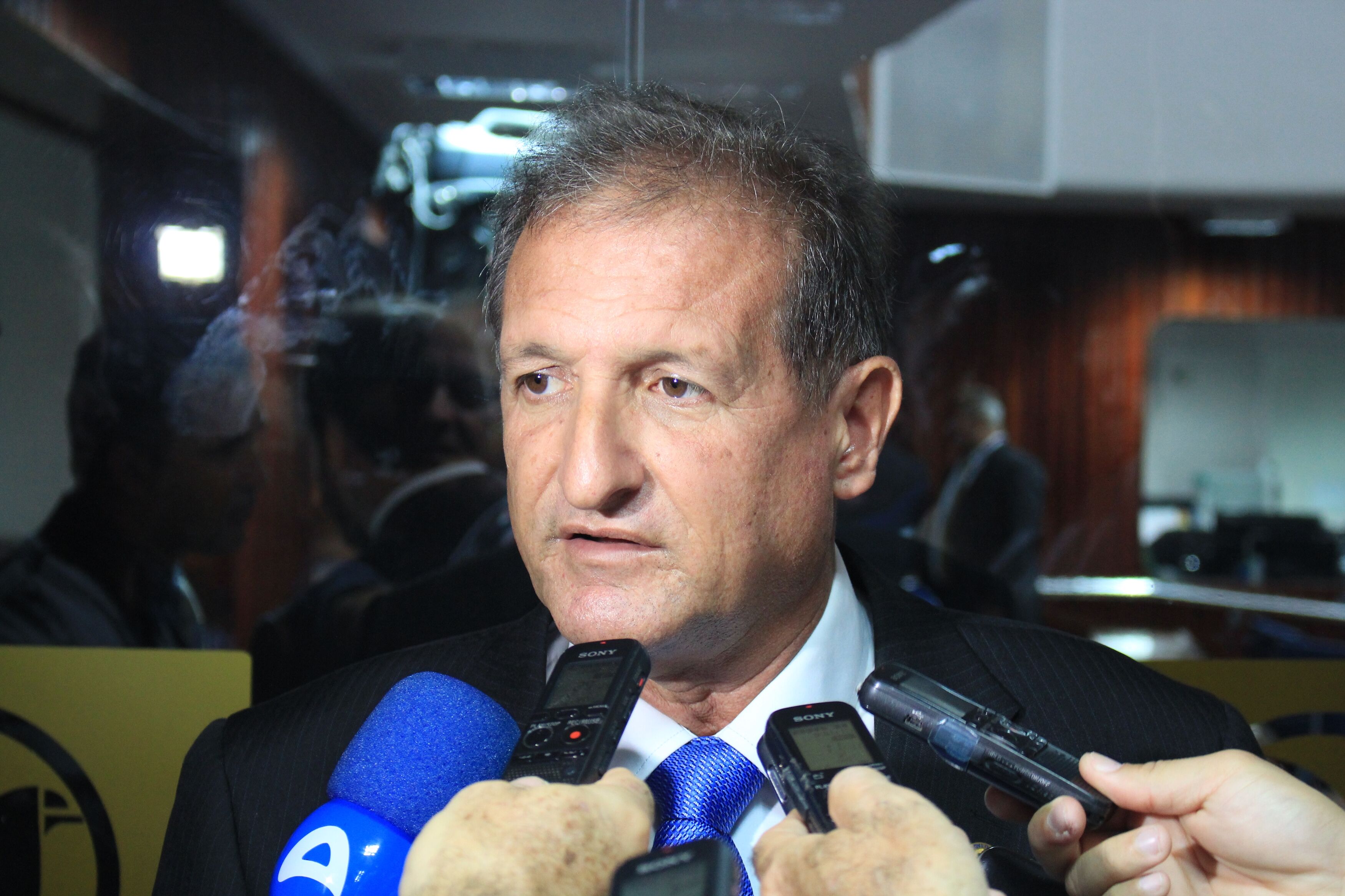Hervásio Bezerra diz que voto aberto na Assembleia é inconstitucional e vai acionar justiça contra projeto: "atende a interesses próprios" Hervásio Bezerra diz que voto aberto na Assembleia é inconstitucional e vai acionar justiça contra projeto: "atende a interesses próprios"