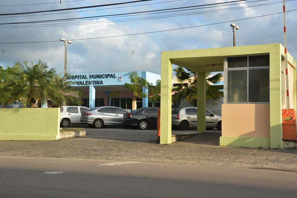 Criança de dois anos de idade apresenta melhora, mas segue internada em UTI; polícia investiga suposto abuso sexual Criança de dois anos de idade apresenta melhora, mas segue internada em UTI; polícia investiga suposto abuso sexual