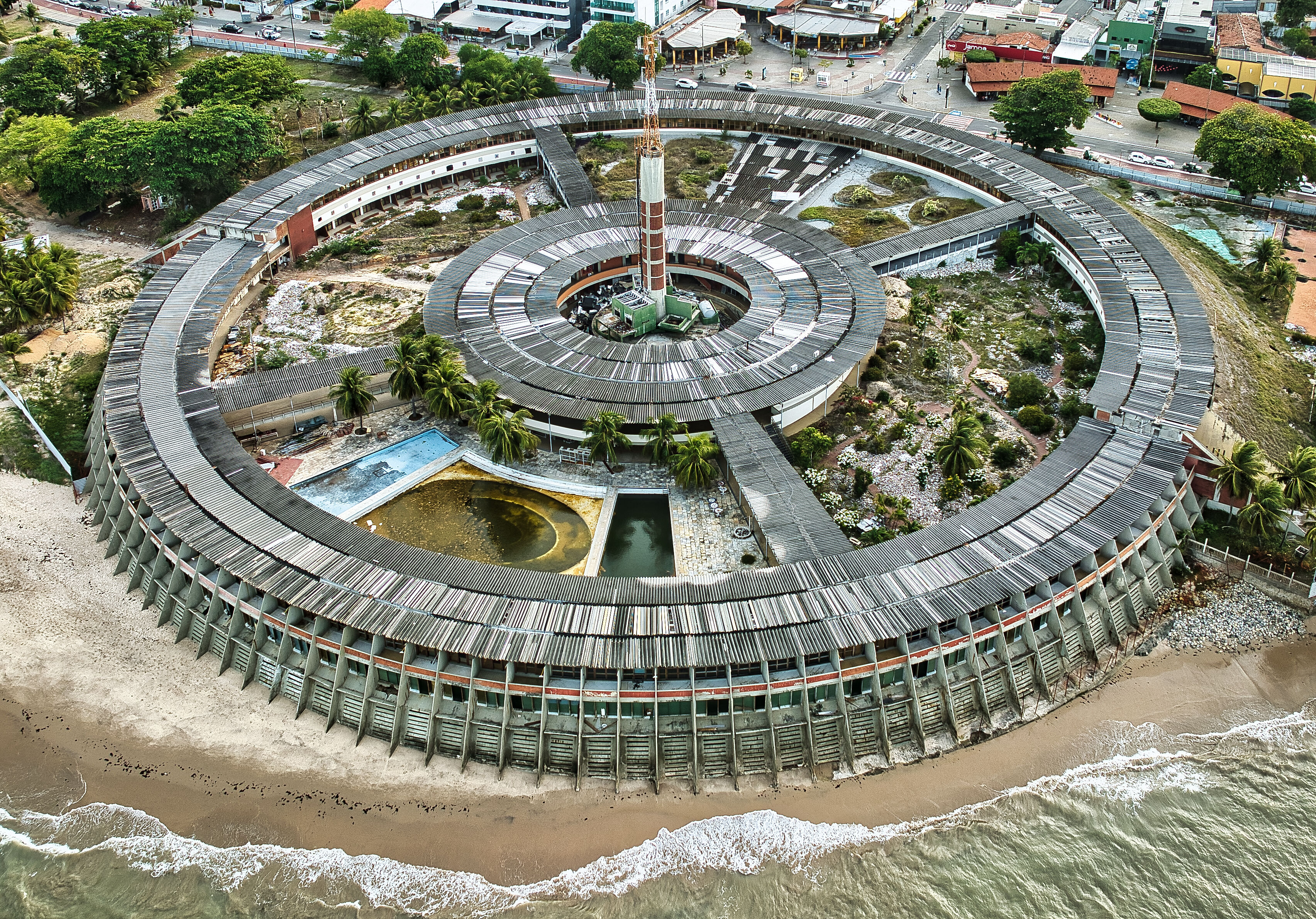 De portas fechadas há mais de três anos, Hotel Tambaú é anunciado como opção de hospedagem na Trivago De portas fechadas há mais de três anos, Hotel Tambaú é anunciado como opção de hospedagem na Trivago