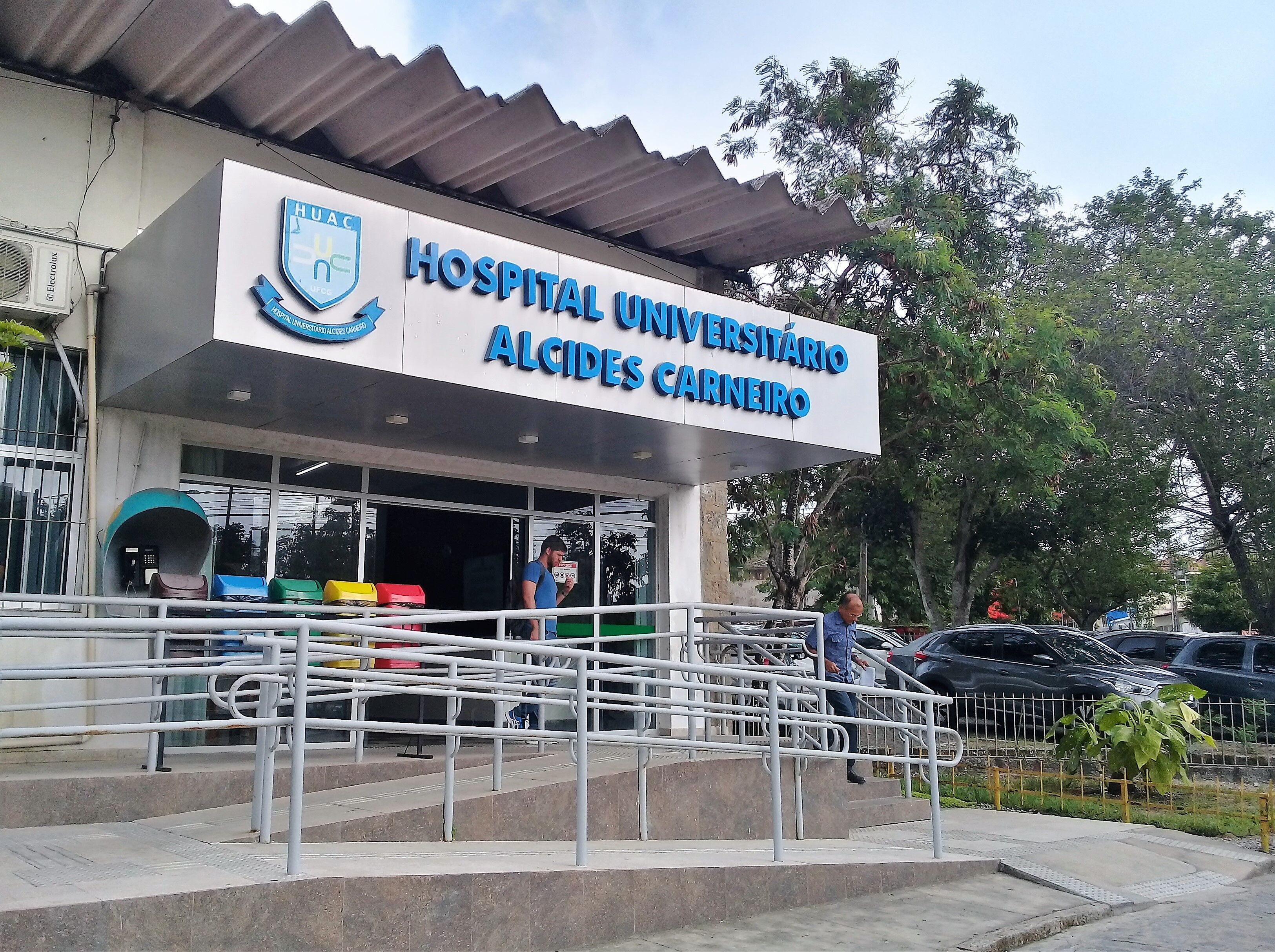 Hospital Universitário de Campina Grande vai disponibilizar dez leitos de enfermaria para pacientes de Manaus Hospital Universitário de Campina Grande vai disponibilizar dez leitos de enfermaria para pacientes de Manaus