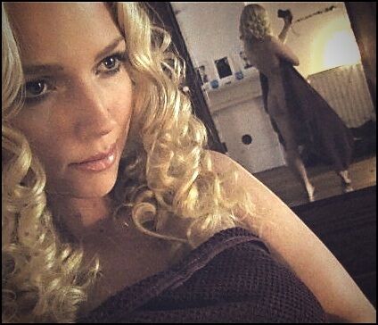 Internautas brincam com foto polêmica de Scarlet Johansson Internautas brincam com foto polêmica de Scarlet Johansson