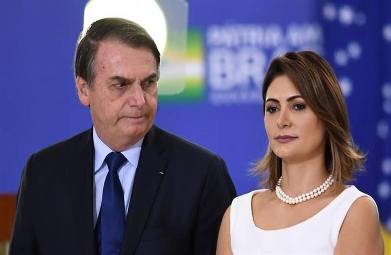 Michelle vai representar Bolsonaro na posse de Trump Michelle vai representar Bolsonaro na posse de Trump