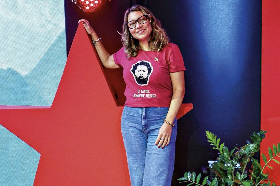 Polícia Federal abre inquérito para apurar invasão a perfil de Janja Lula na rede social X Janja, Musk