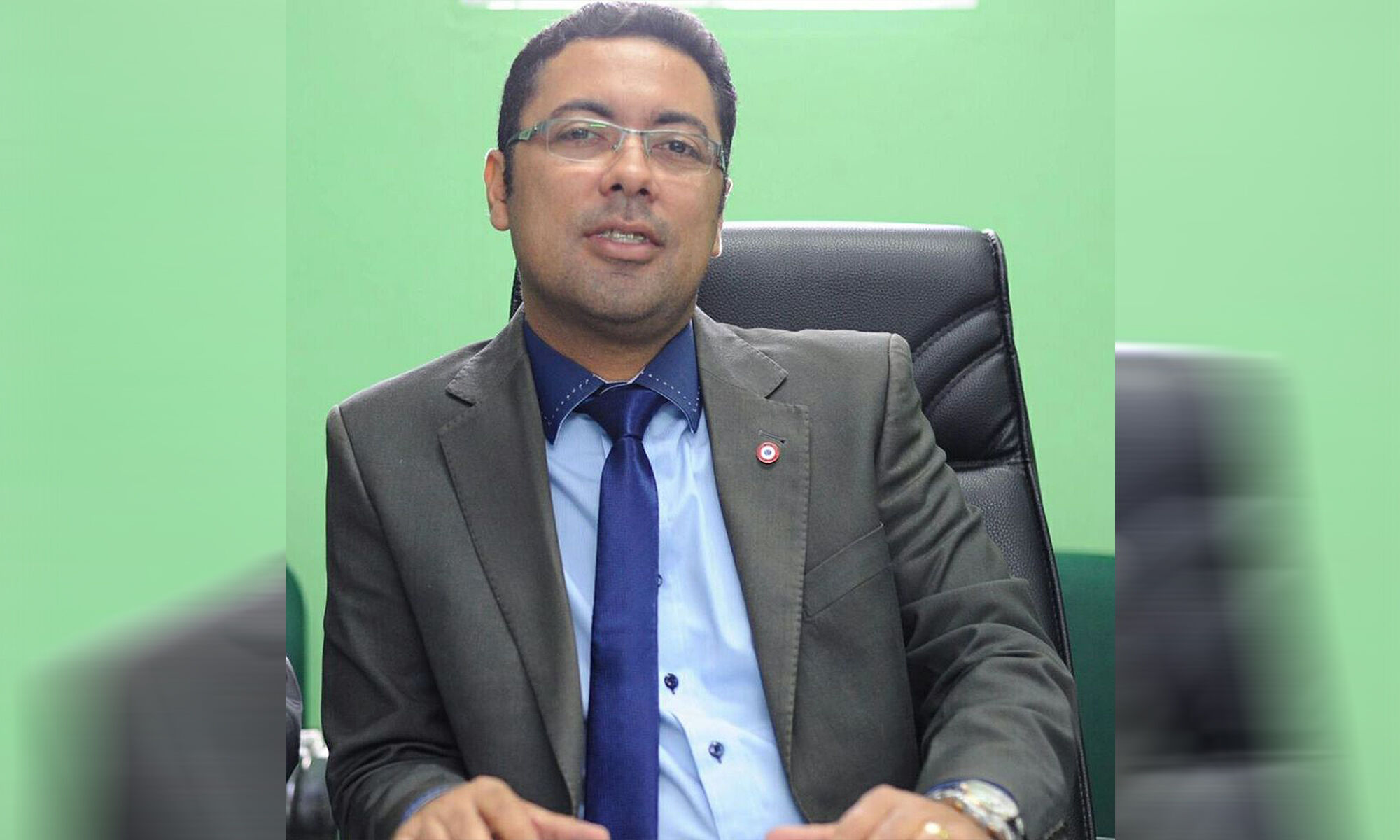 Juiz afirma que Bayeux não deve ter eleição indireta e Jefferson Kita deve continuar na prefeitura até o fim do ano Juiz afirma que Bayeux não deve ter eleição indireta e Jefferson Kita deve continuar na prefeitura até o fim do ano