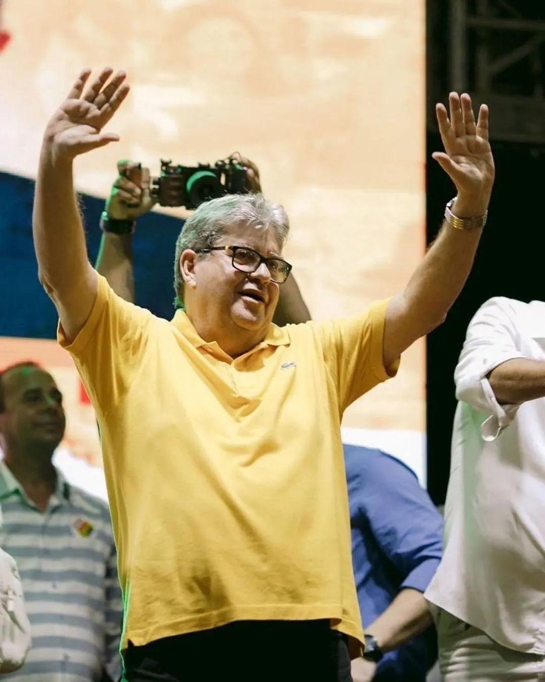 PSB realiza plenária em João Pessoa com apoiadores e reforça pré-candidatura de João Azevêdo a reeleição: “festa da democracia”, define governador PSB realiza plenária em João Pessoa com apoiadores e reforça pré-candidatura de João Azevêdo a reeleição: “festa da democracia”, define governador