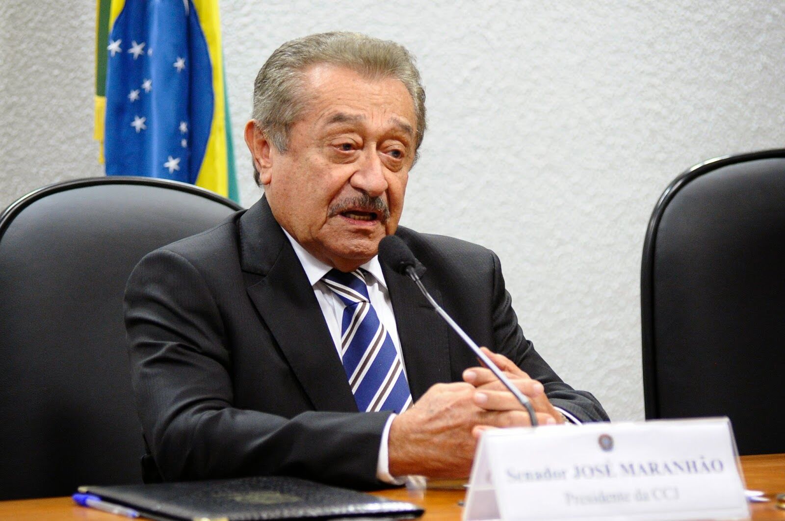 Morre senador José Maranhão, aos 87 anos de idade, em decorrência da covid-19 Morre senador José Maranhão, aos 87 anos de idade, em decorrência da covid-19