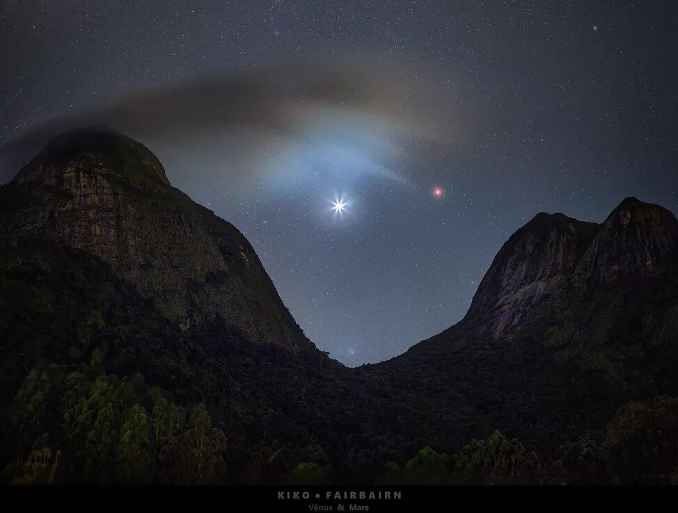 Fotógrafo brasileiro 'emplaca' foto do dia da Nasa com registro da conjunção de Vênus e Marte Fotógrafo brasileiro 'emplaca' foto do dia da Nasa com registro da conjunção de Vênus e Marte
