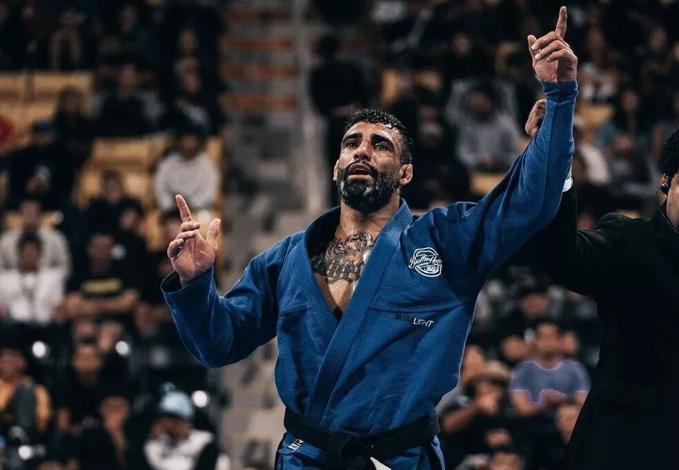 Leandro Lo será velado e sepultado nesta segunda-feira, em São Paulo Leandro Lo será velado e sepultado nesta segunda-feira, em São Paulo