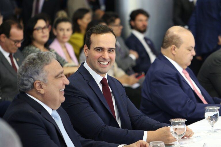 Lucas Ribeiro lidera missão oficial à China para ampliar parcerias comerciais e atrair investimentos