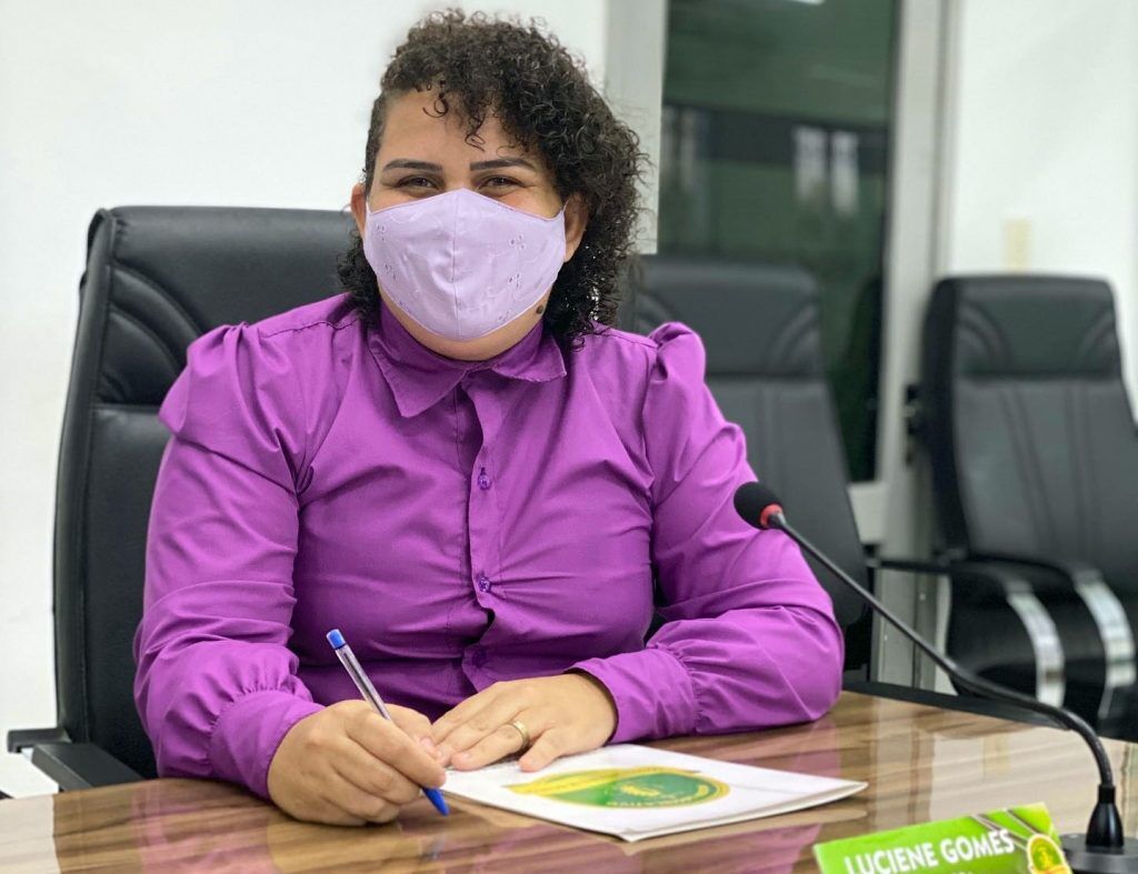 Defesa de Luciene Gomes, prefeita de Bayeux, entra com embargos contra decisão que cassou mandatos dela e do vice: "controversa e estapafúrdia" Defesa de Luciene Gomes, prefeita de Bayeux, entra com embargos contra decisão que cassou mandatos dela e do vice: "controversa e estapafúrdia"