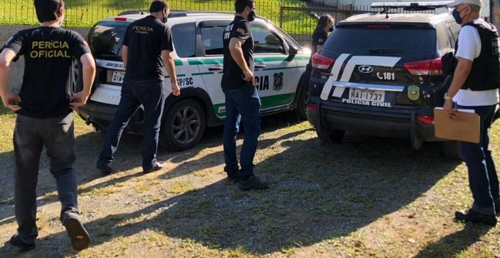 Polícia localiza suspeito de ameaçar de morte primeira vereadora negra de Joinville Polícia localiza suspeito de ameaçar de morte primeira vereadora negra de Joinville