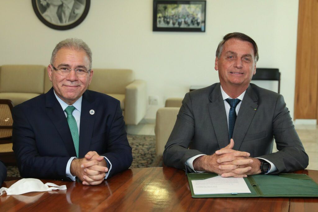 “Ainda cabe recurso e Bolsonaro é nossa ‘bala de ouro’”, diz Marcelo Queiroga após ex-presidente se tornar inelegível Marcelo Queiroga