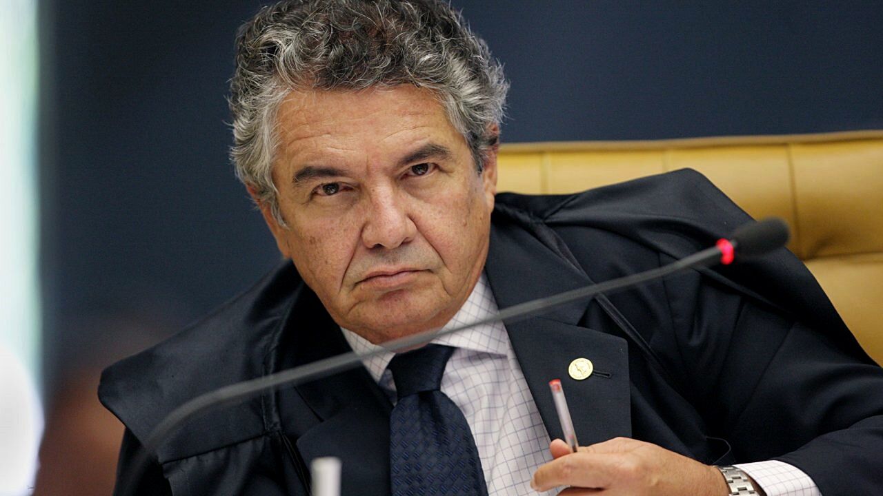 ClickJus: Não é necessária negociação coletiva para demissão em massa, decidem Ministros Marco Aurélio e Alexandre de Moraes ClickJus: Não é necessária negociação coletiva para demissão em massa, decidem Ministros Marco Aurélio e Alexandre de Moraes