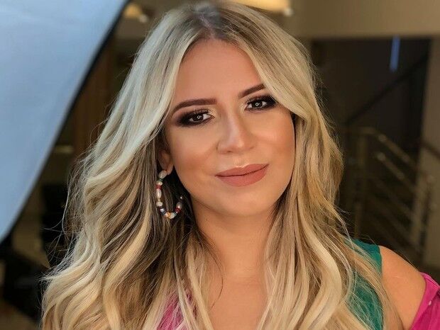 Corpo da cantora Marília Mendonça é liberado do IML; velório acontece em Goiânia