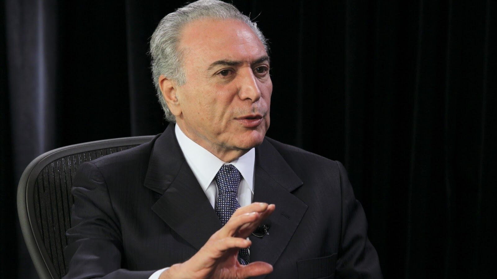 Divulgada conversa entre Joesley Batista e o presidente Michel Temer Divulgada conversa entre Joesley Batista e o presidente Michel Temer