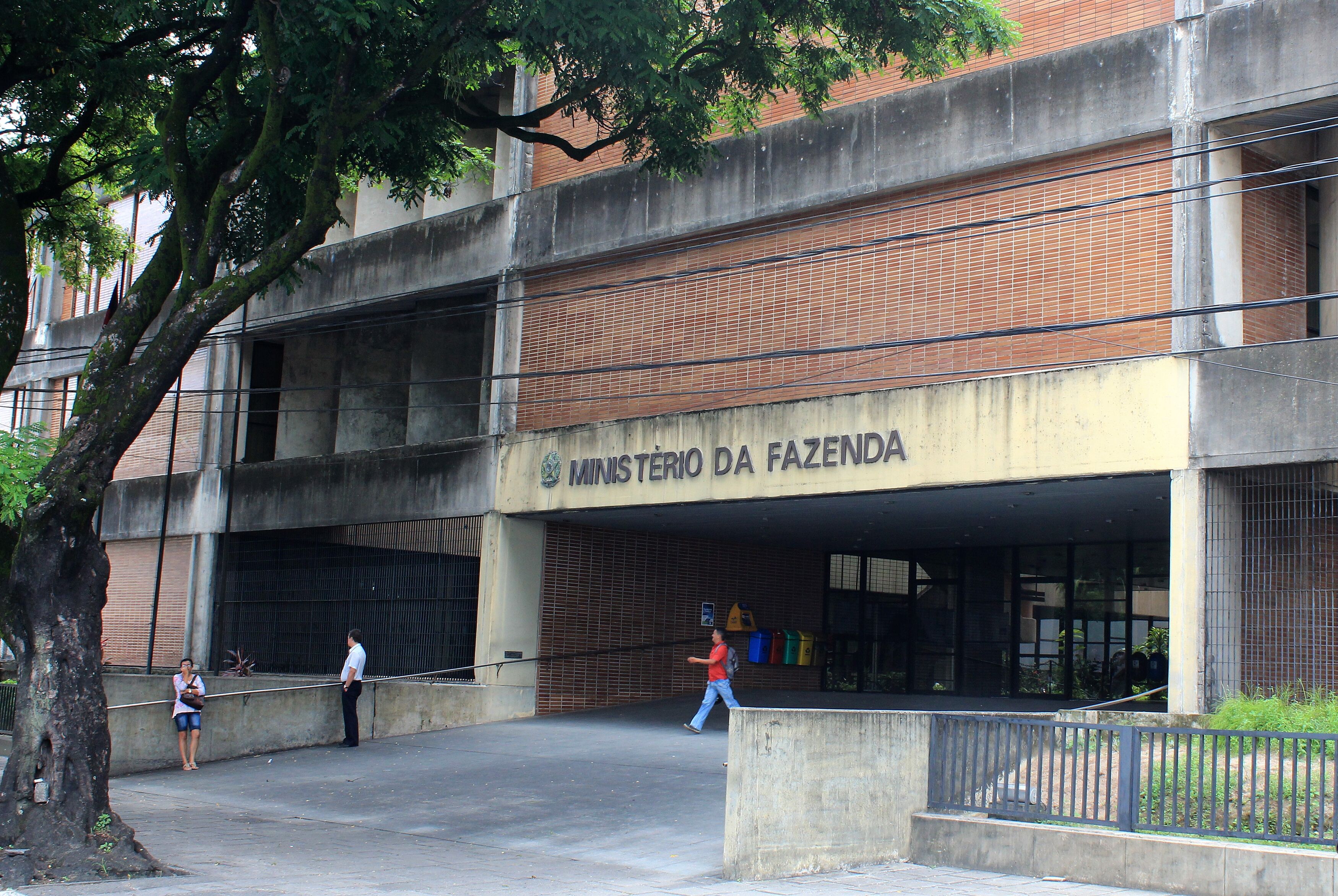 Receita Federal notifica mais de 4 mil contribuintes que caíram na malha fina na Paraíba Receita Federal notifica mais de 4 mil contribuintes que caíram na malha fina na Paraíba