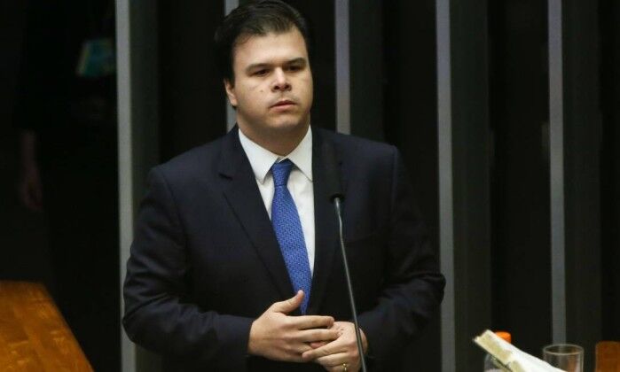 Ministro de Minas e Energia visita a Paraíba nesta quinta-feira Ministro de Minas e Energia visita a Paraíba nesta quinta-feira