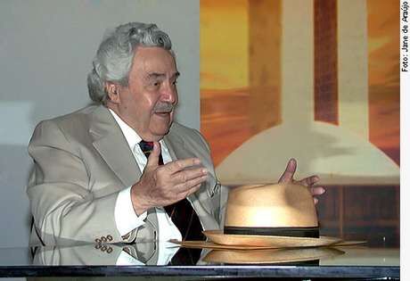 Morre ex-ministro do STF Paulo Brossard Morre ex-ministro do STF Paulo Brossard