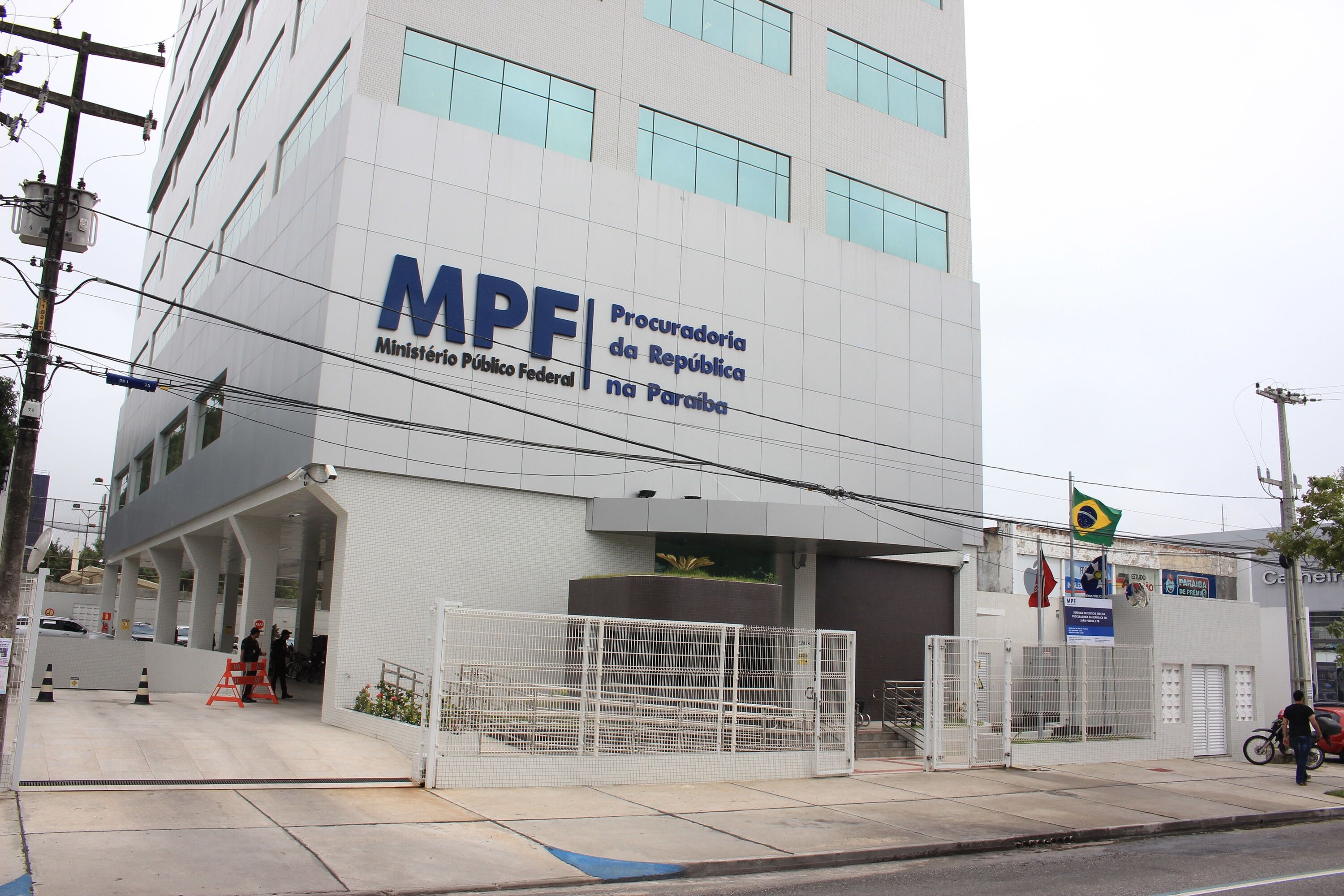 MPF envia ofício a órgãos e instituições da Paraíba pedindo lista de 'fichas sujas' para atualizar cadastros de inelegíveis para as próximas Eleições MPF envia ofício a órgãos e instituições da Paraíba pedindo lista de 'fichas sujas' para atualizar cadastros de inelegíveis para as próximas Eleições