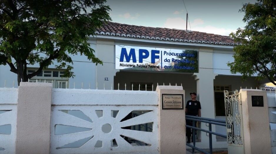 MPF pede explicações da Prefeitura de São João do Tigre por 'show da vitória' e notifica banda Cavaleiros do Forró MPF pede explicações da Prefeitura de São João do Tigre por 'show da vitória' e notifica banda Cavaleiros do Forró