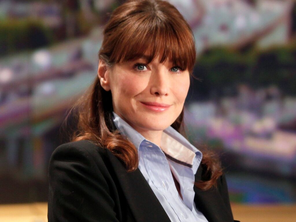 Nome de filha de Carla Bruni causa polêmica na França Nome de filha de Carla Bruni causa polêmica na França