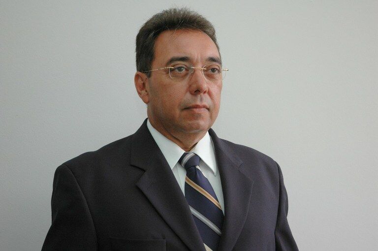 Presidente do TRT da Paraíba decreta luto de três dias pela morte do juiz Normando Salomão Leitão Presidente do TRT da Paraíba decreta luto de três dias pela morte do juiz Normando Salomão Leitão